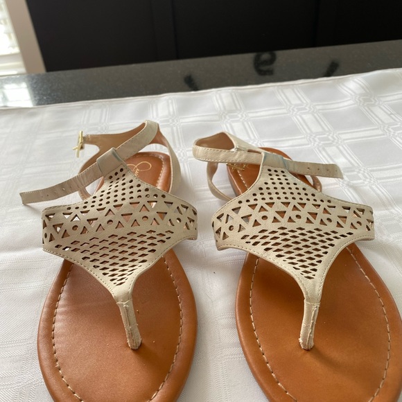 Jessica Simpson sandals size 8.5 - Picture 2 of 3